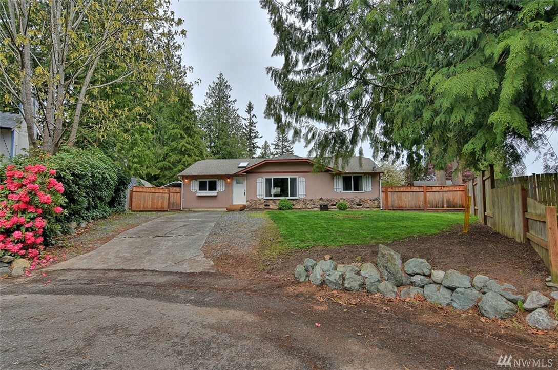 Property Photo:  5725 145th St NE  WA 98271 