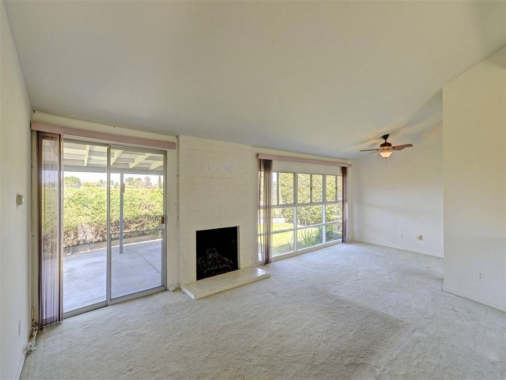 Property Photo: 9234 Rebecca Ave CA 92123