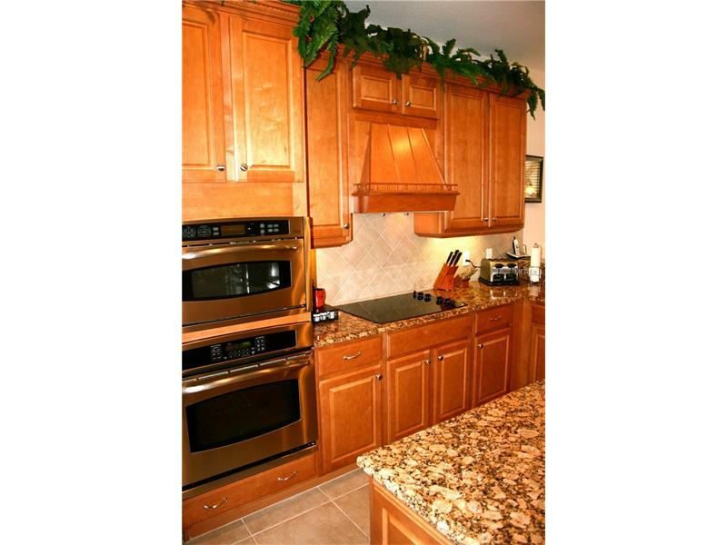 Property Photo: 12078 Granite Woods Loop FL 34292