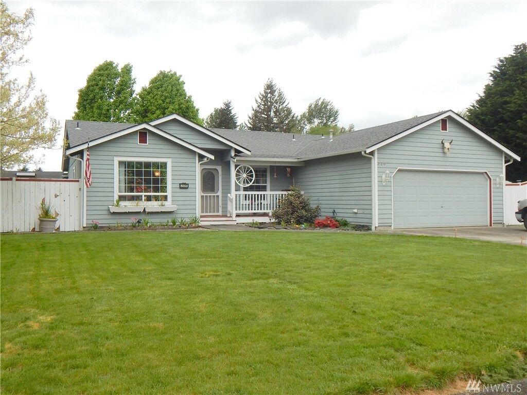 Property Photo: 21210 94th Av Ct E WA 98338