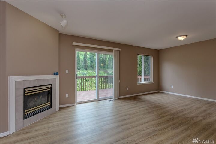 Property Photo:  1329  Whatcom Street  WA 98229 