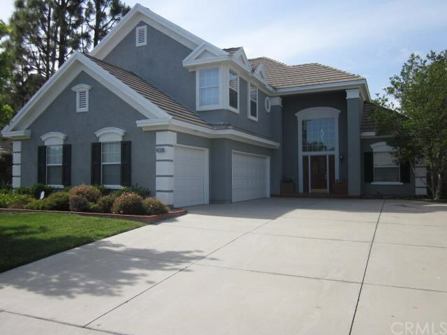 Property Photo:  40343 Via Sonoro  CA 92562 