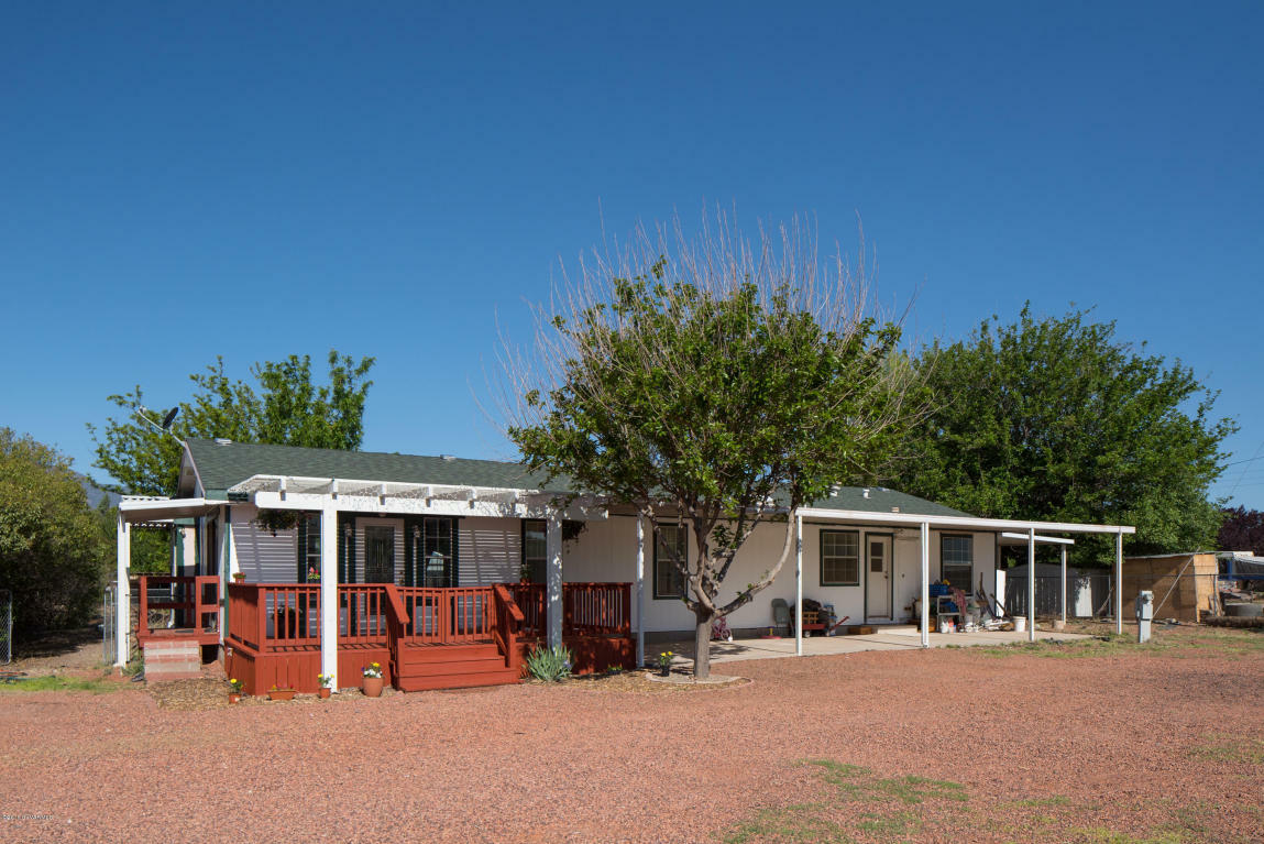 Property Photo: 1260 S Thompson Rd AZ 86326