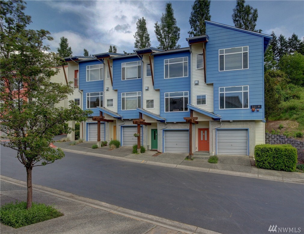 Property Photo: 7416 Newcastle Golf Club Rd 2-C WA 98059