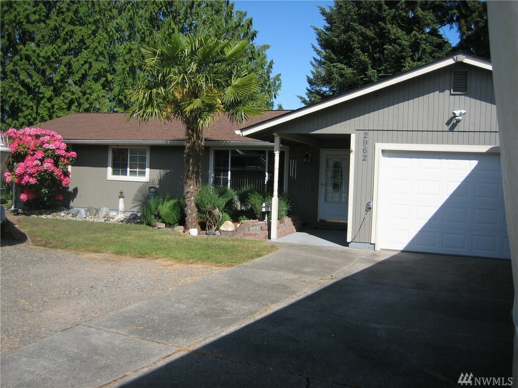 Property Photo:  2962 SE Joyce Ct  WA 98366 