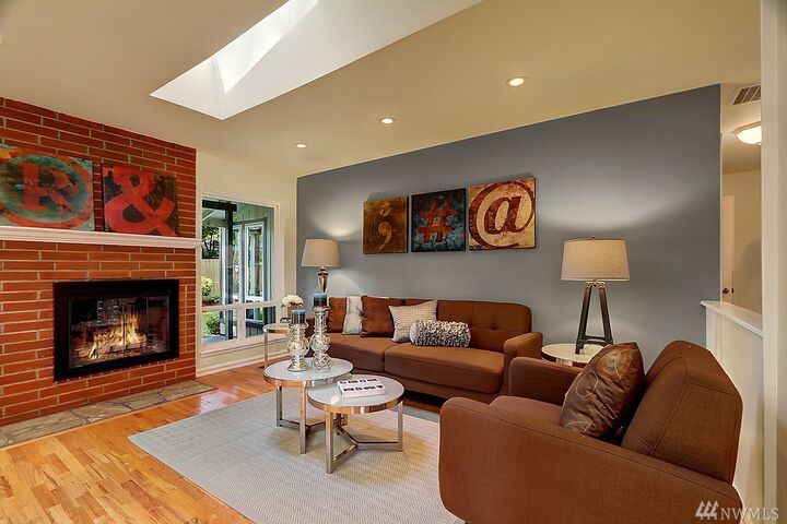 Property Photo:  16627 SE 26th Place  WA 98008 