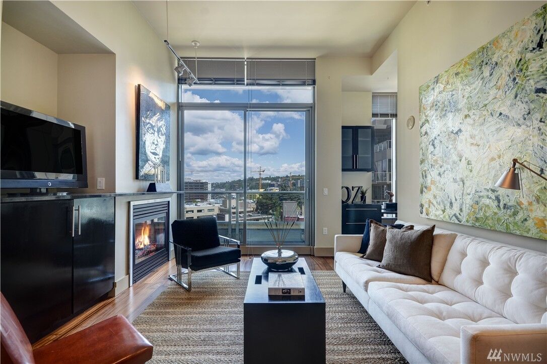 Property Photo:  900  Lenora Street 1204  WA 98121 