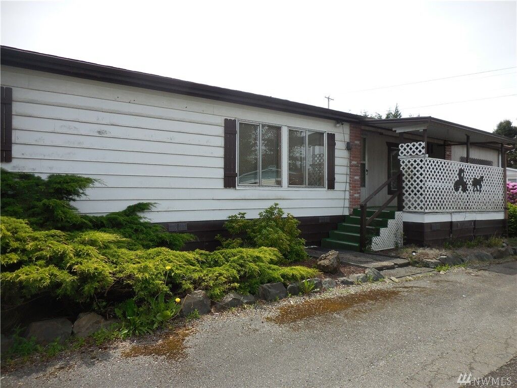 Property Photo:  13320 Highway 99 174  WA 98204 