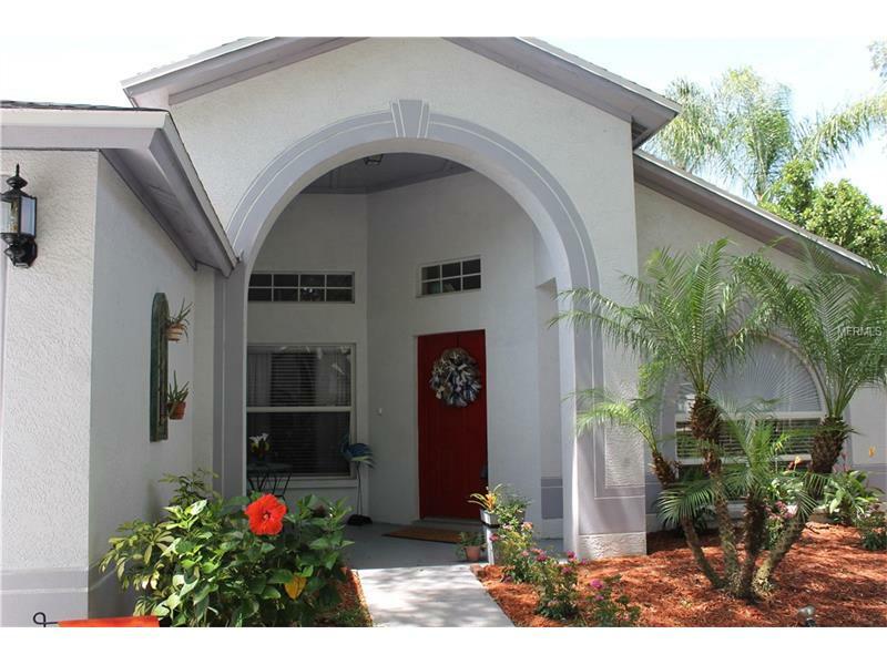 Property Photo: 2512 Fairhaven Drive FL 33596