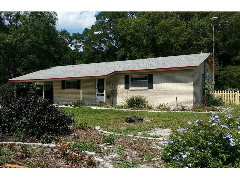 Property Photo:  879 Seminole Avenue  FL 32701 