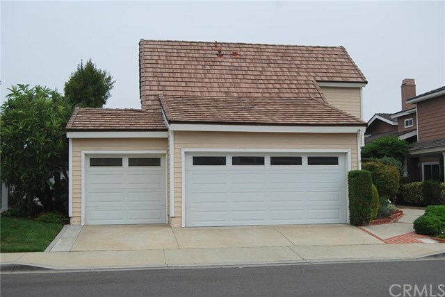 Property Photo:  14 Cedarspring  CA 92604 