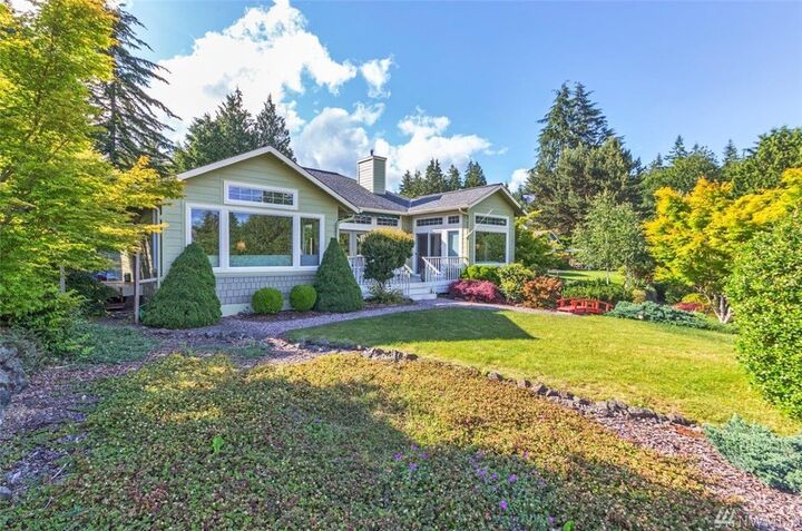 Property Photo:  624 Rainier Lane  WA 98365 