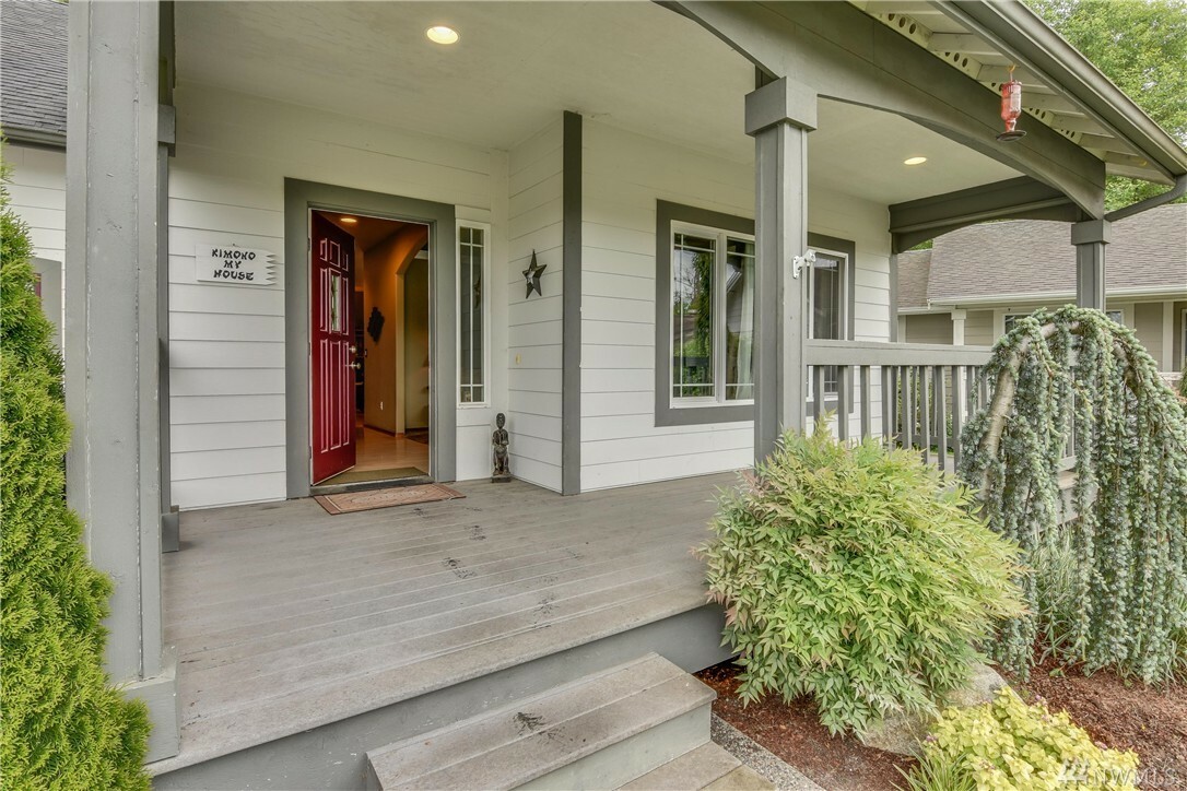 Property Photo: 3508 Seneca Dr WA 98273