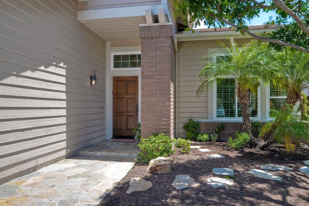 Property Photo:  1245 Green Orchard Place  CA 92024 