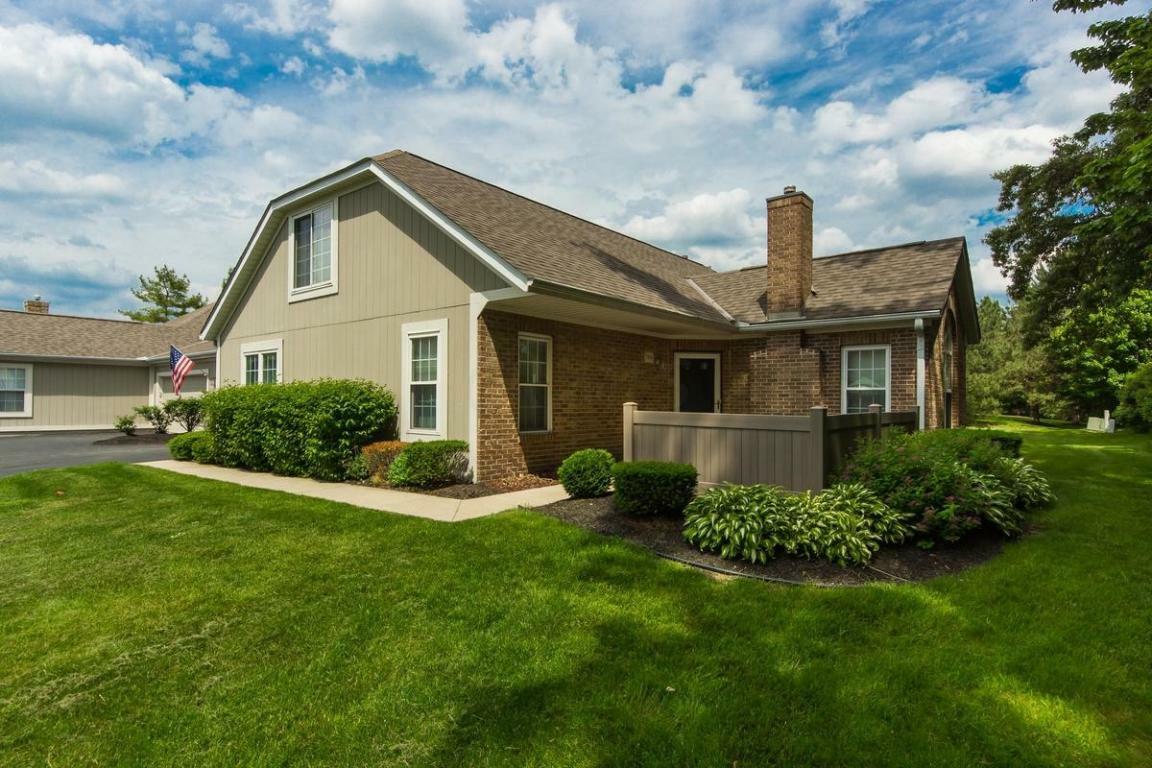 Property Photo: 799 Windward Way OH 43230