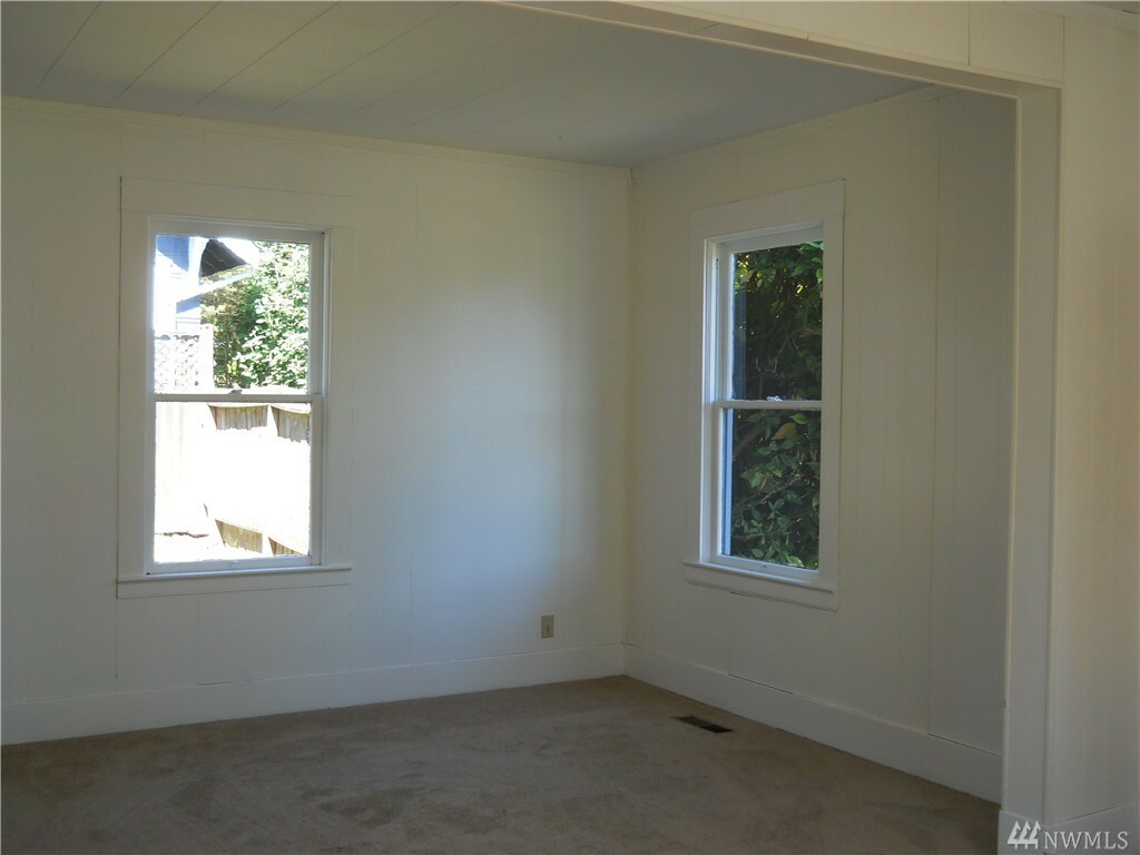 Property Photo:  647 NW 82nd St  WA 98117 