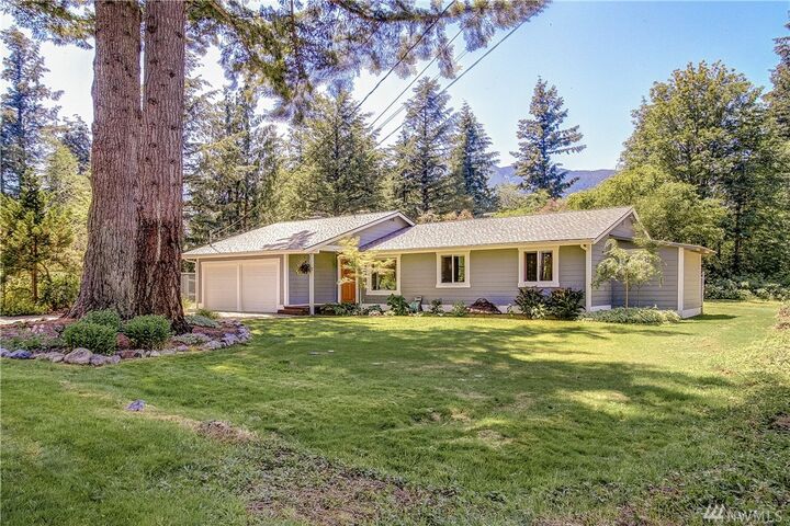 Property Photo:  13241  432nd Avenue SE  WA 98045 