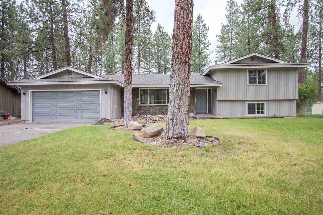 Property Photo:  1111 E Greenleaf St  WA 99208 