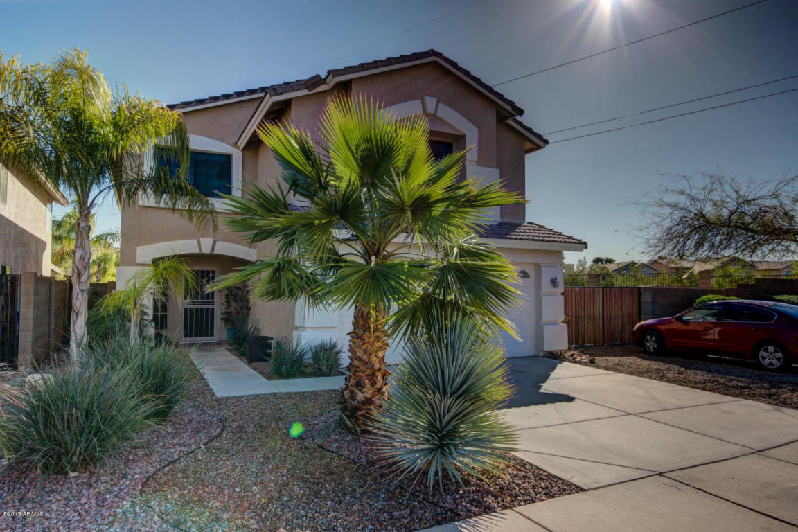 Property Photo: 23201 N 21st Place AZ 85024