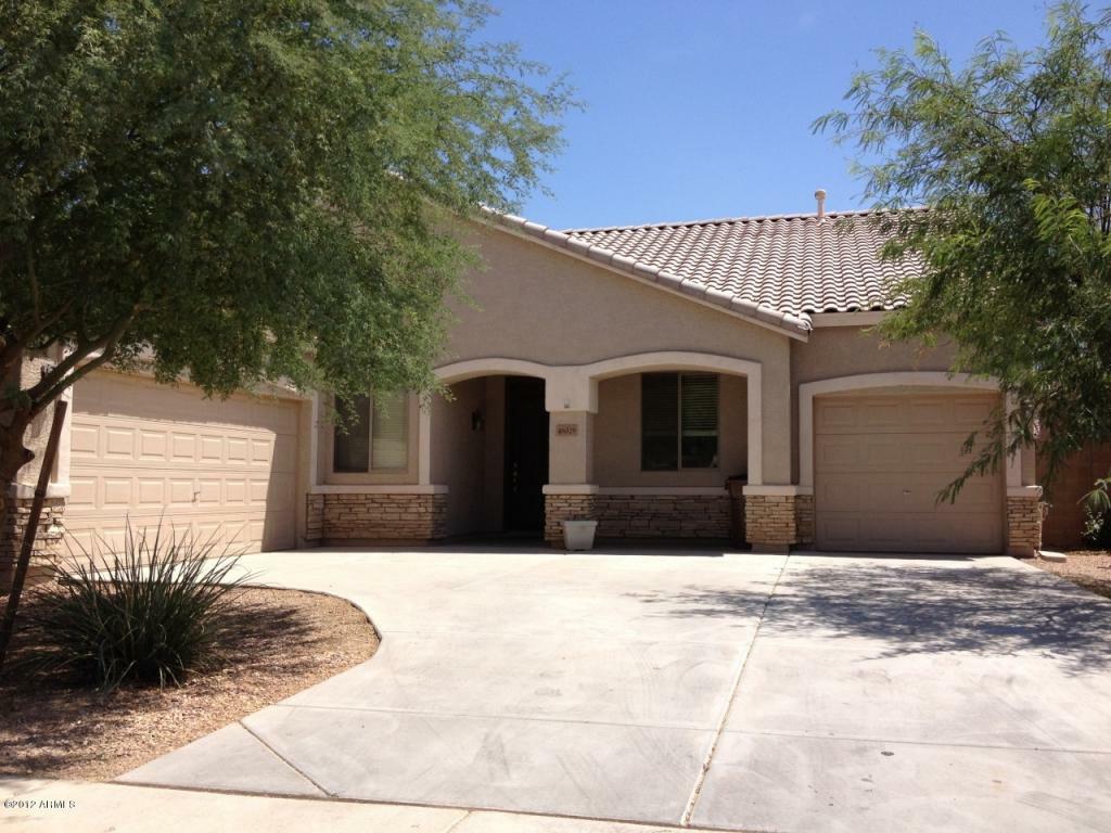 Property Photo:  46029 W Meadows Lane  AZ 85139 