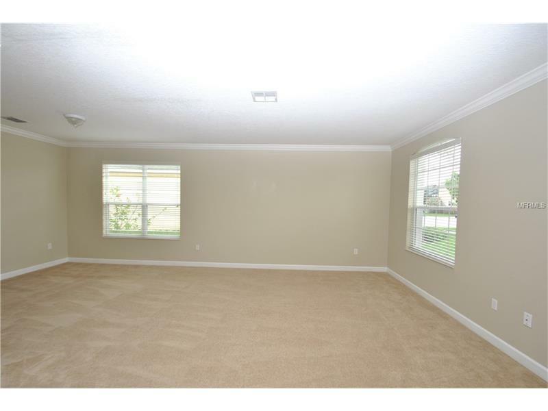 Property Photo:  836 Home Grove Drive  FL 34787 