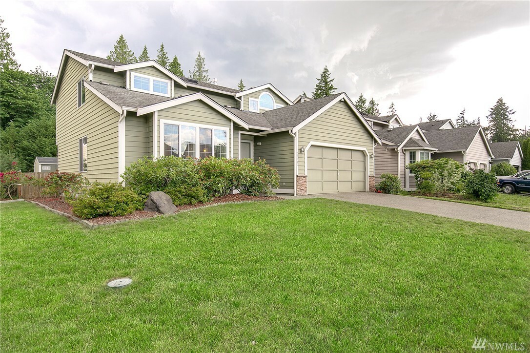 Property Photo: 21647 SE 283rd St WA 98038