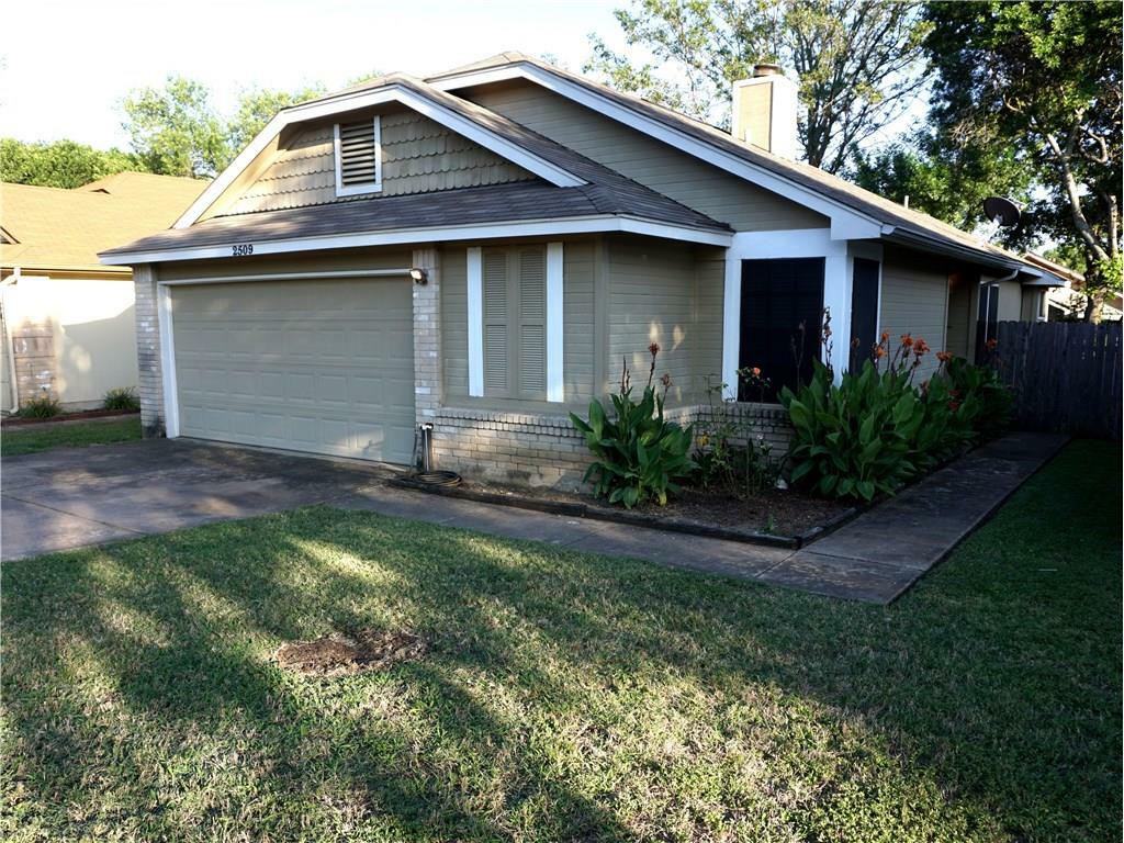 Property Photo:  2509 Dowd Lane  TX 78728 