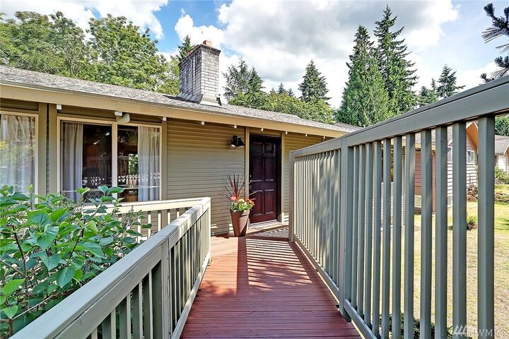 Property Photo:  5644 129th Ave SE  WA 98006 