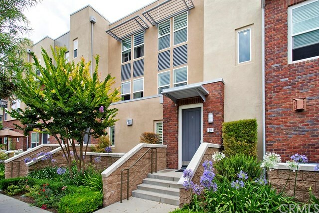 Property Photo:  39 Brownstone Way  CA 92656 