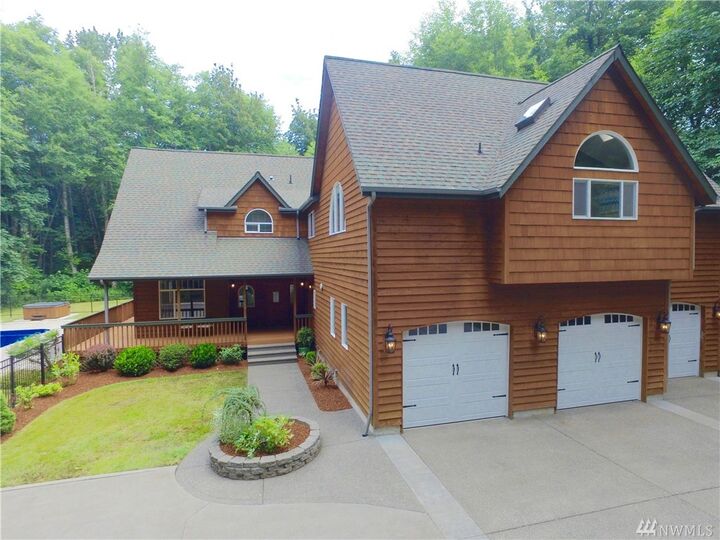 Property Photo:  2948 Libby Rd NE  WA 98506 