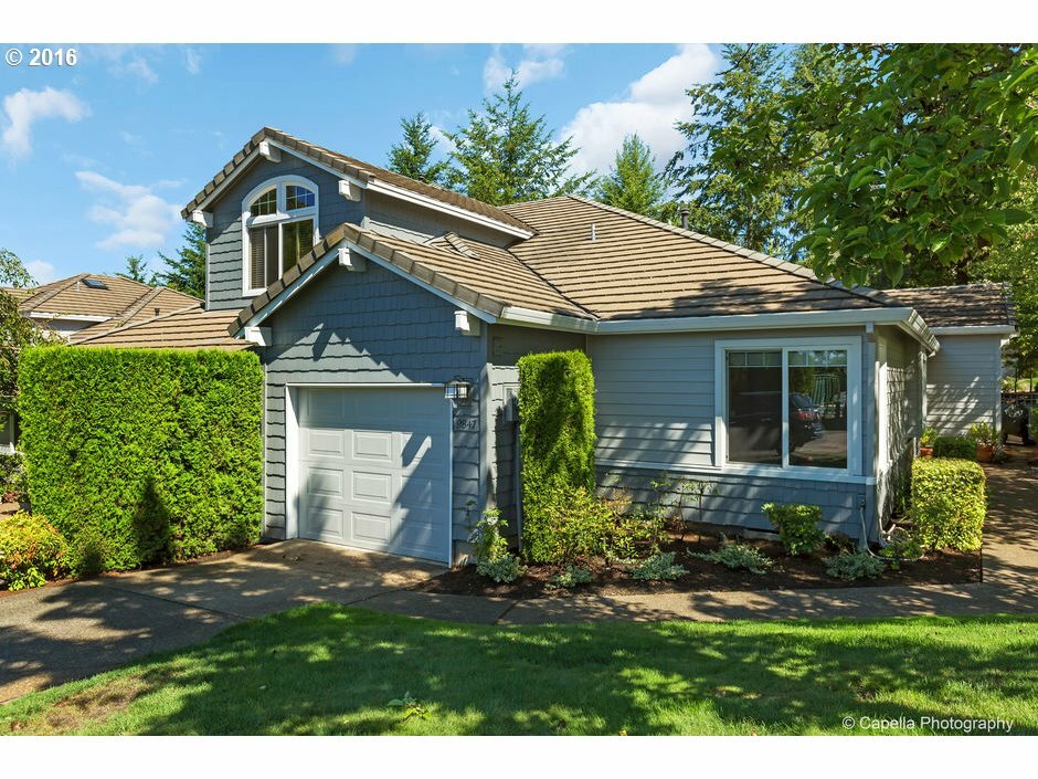 Property Photo: 9847 NW Silver Ridge Loop OR 97229