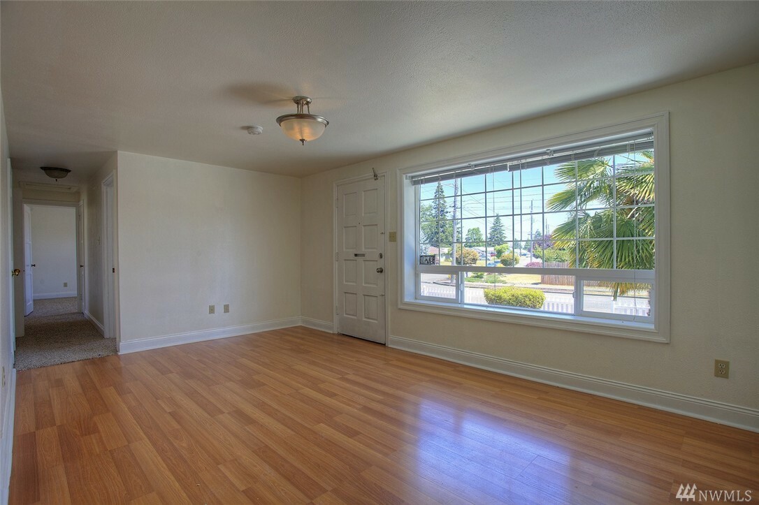 Property Photo:  2738 N Baltimore  WA 98407 