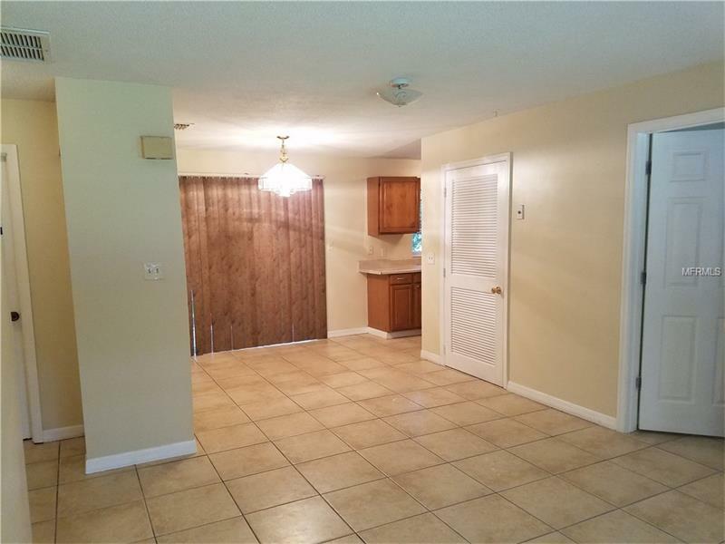 Property Photo:  808 Baywood Street  FL 32701 