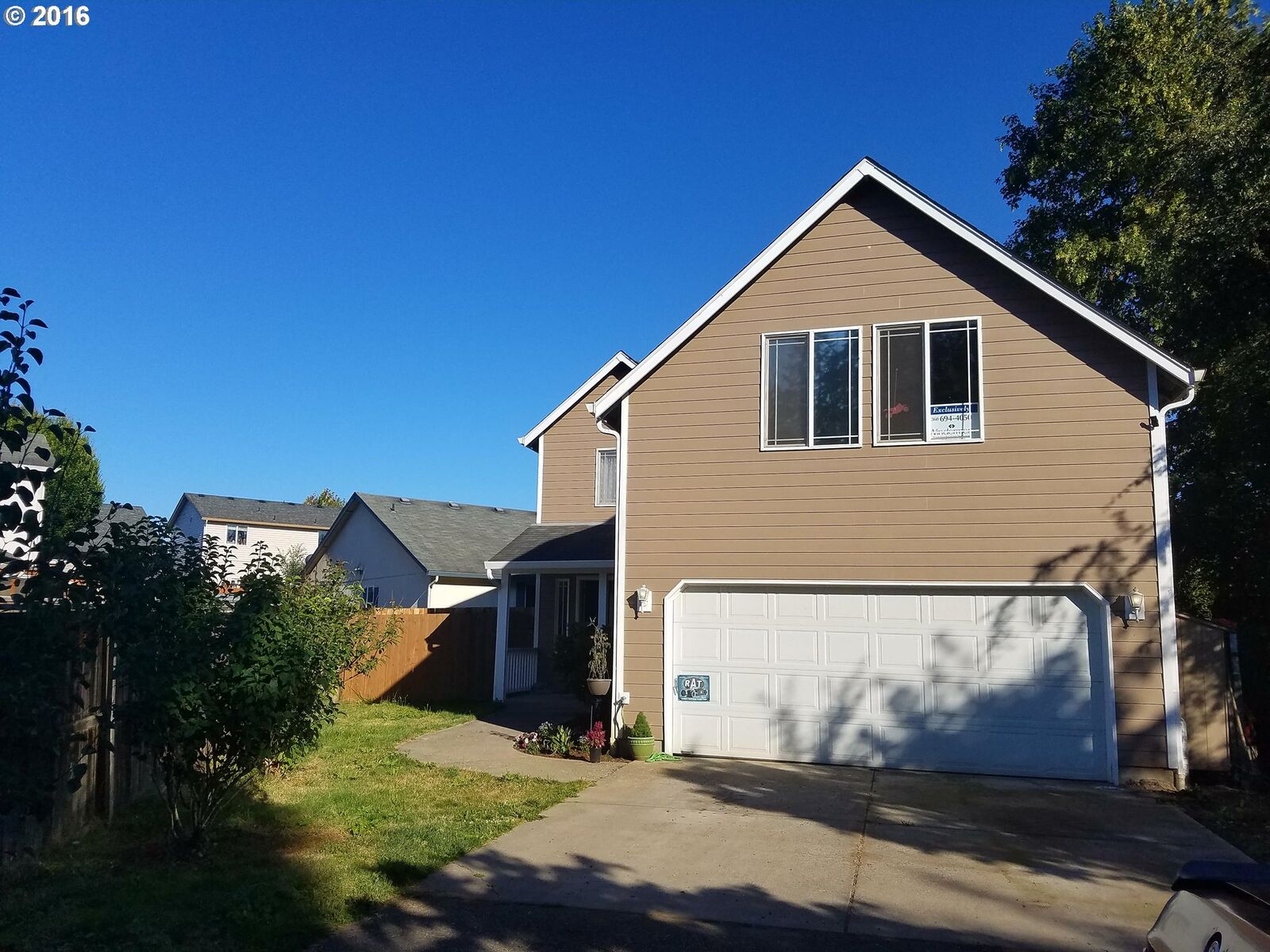 Property Photo:  11800 NE 40th Pl  WA 98686 