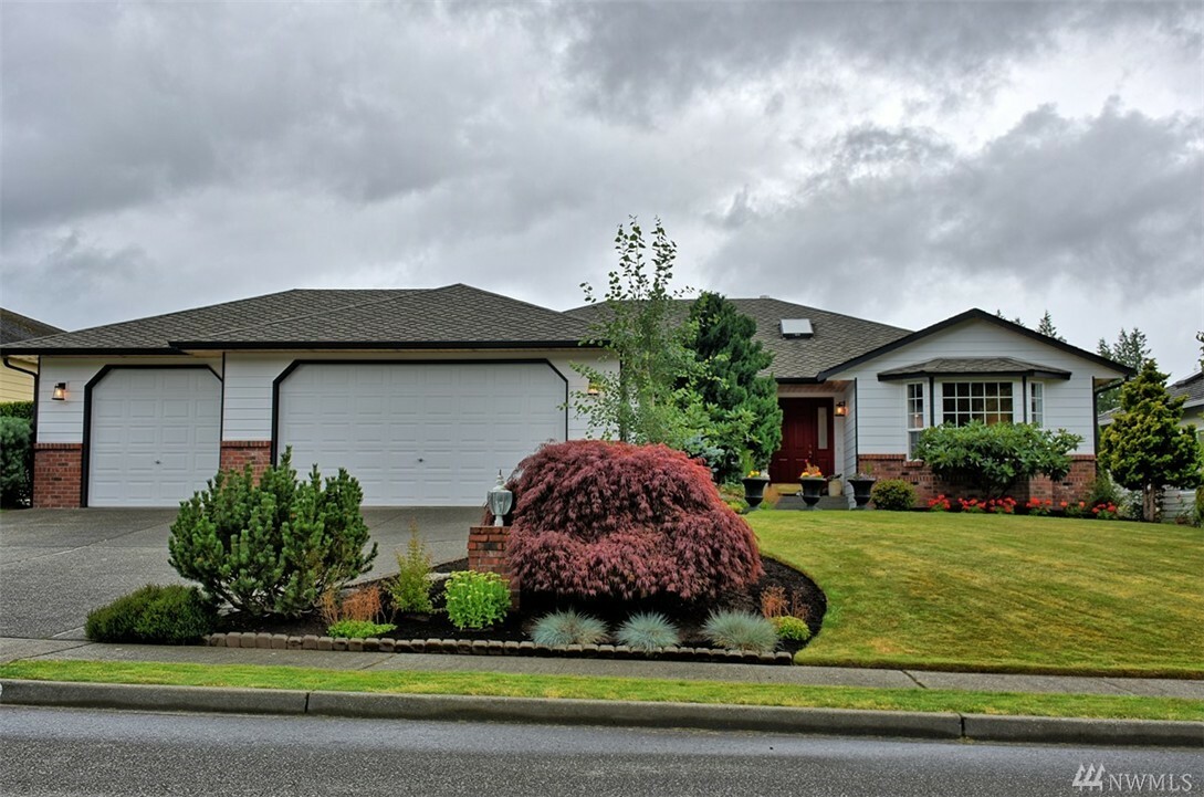 Property Photo:  18320 E Country Club Dr  WA 98223 