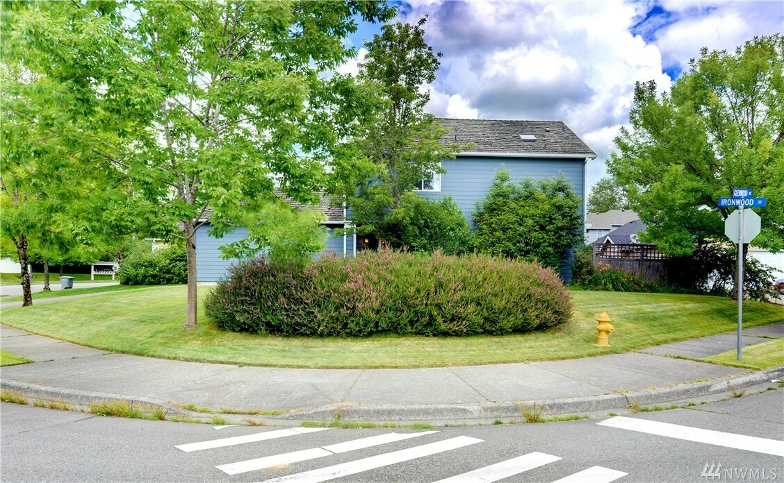 Property Photo:  17311 Ironwood St  WA 98223 