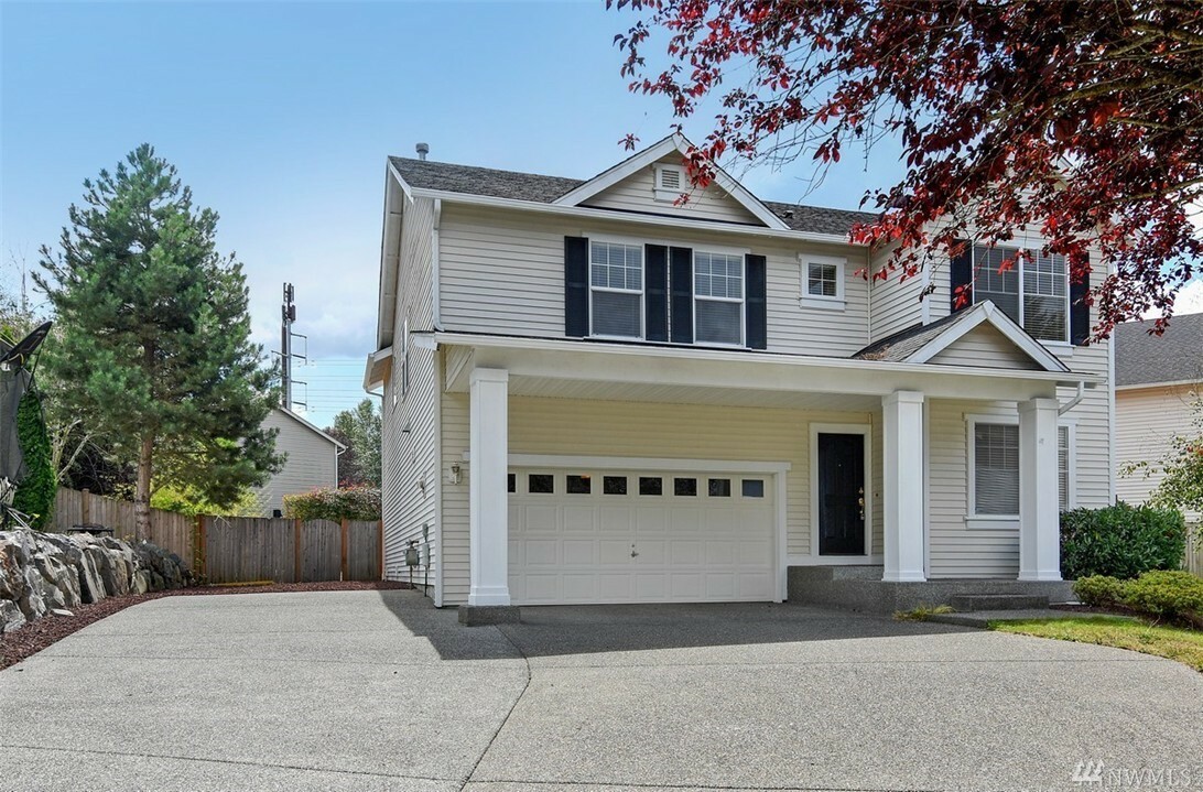 Property Photo:  4422 115th St SE  WA 98208 