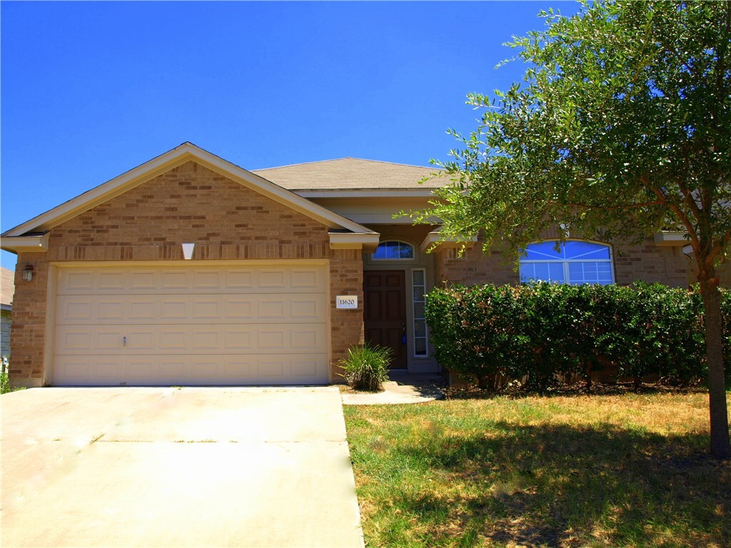 Property Photo: 11620 Timber Heights Drive TX 78754