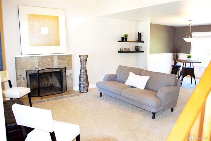 Property Photo: 25956 118th Place SE WA 98030