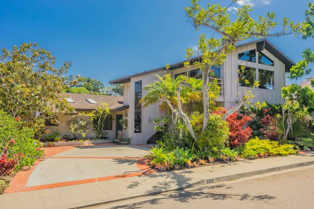 Property Photo:  2122 Mergho Impasse  CA 92110 