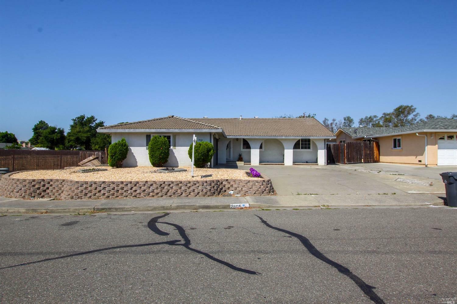 Property Photo:  2805 Marigold Drive  CA 94533 