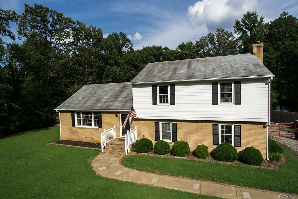 Property Photo:  421 Charlemagne Road  VA 23114 