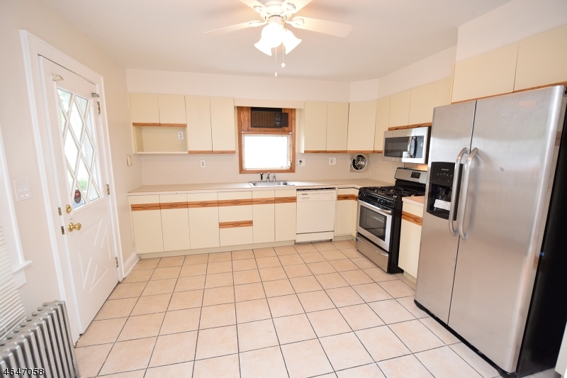 Property Photo: 31 Dix St NJ 08901