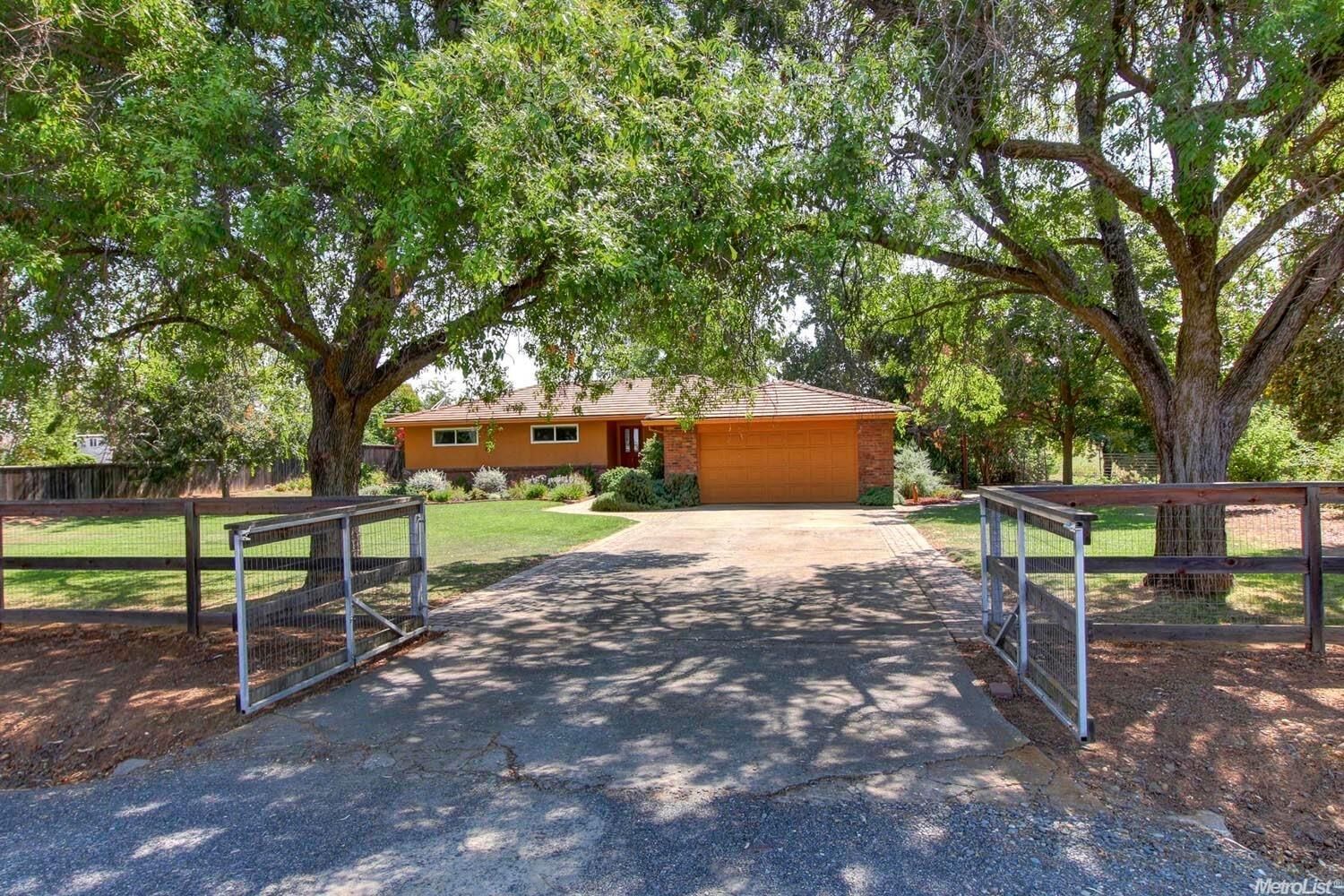 Property Photo:  8201 Dierks Road  CA 95830 