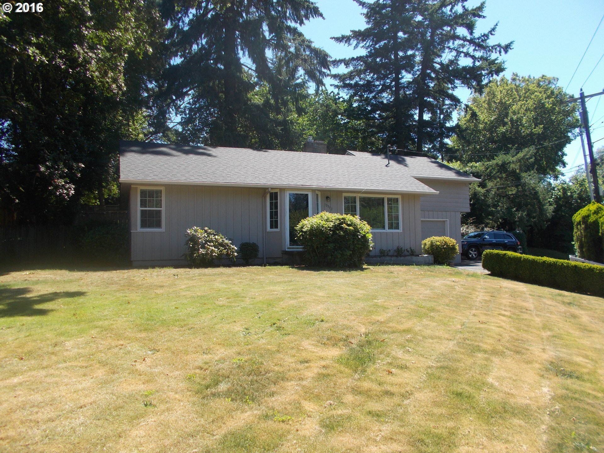 Property Photo:  12572 SW Boones Ferry Rd  OR 97035 