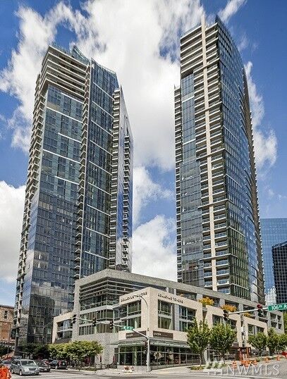 500 106th Ave NE 2105  Bellevue WA 98004 photo