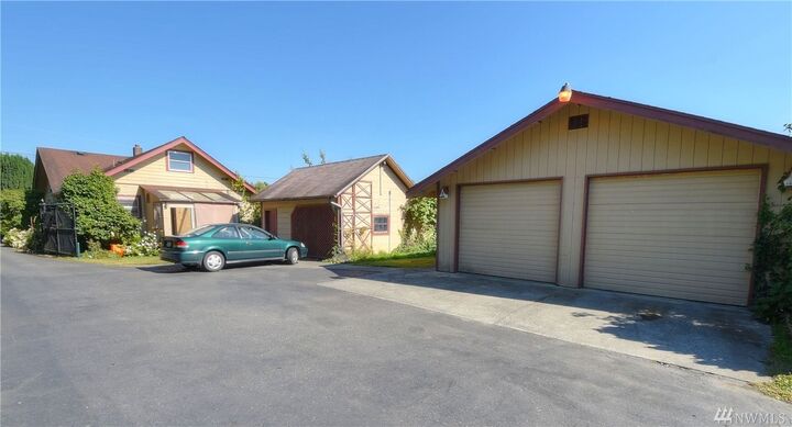 Property Photo: 712 Trail Rd WA 98284