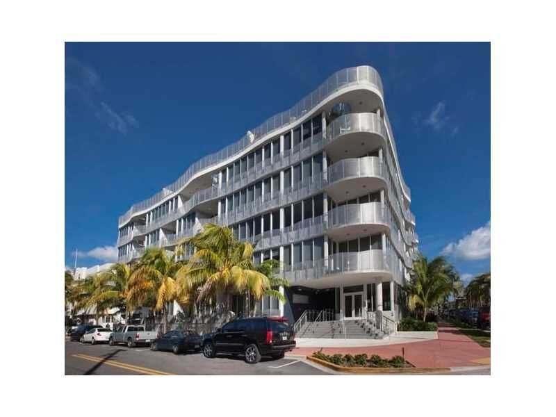 Property Photo:  2100 Park Ave 404  FL 33139 
