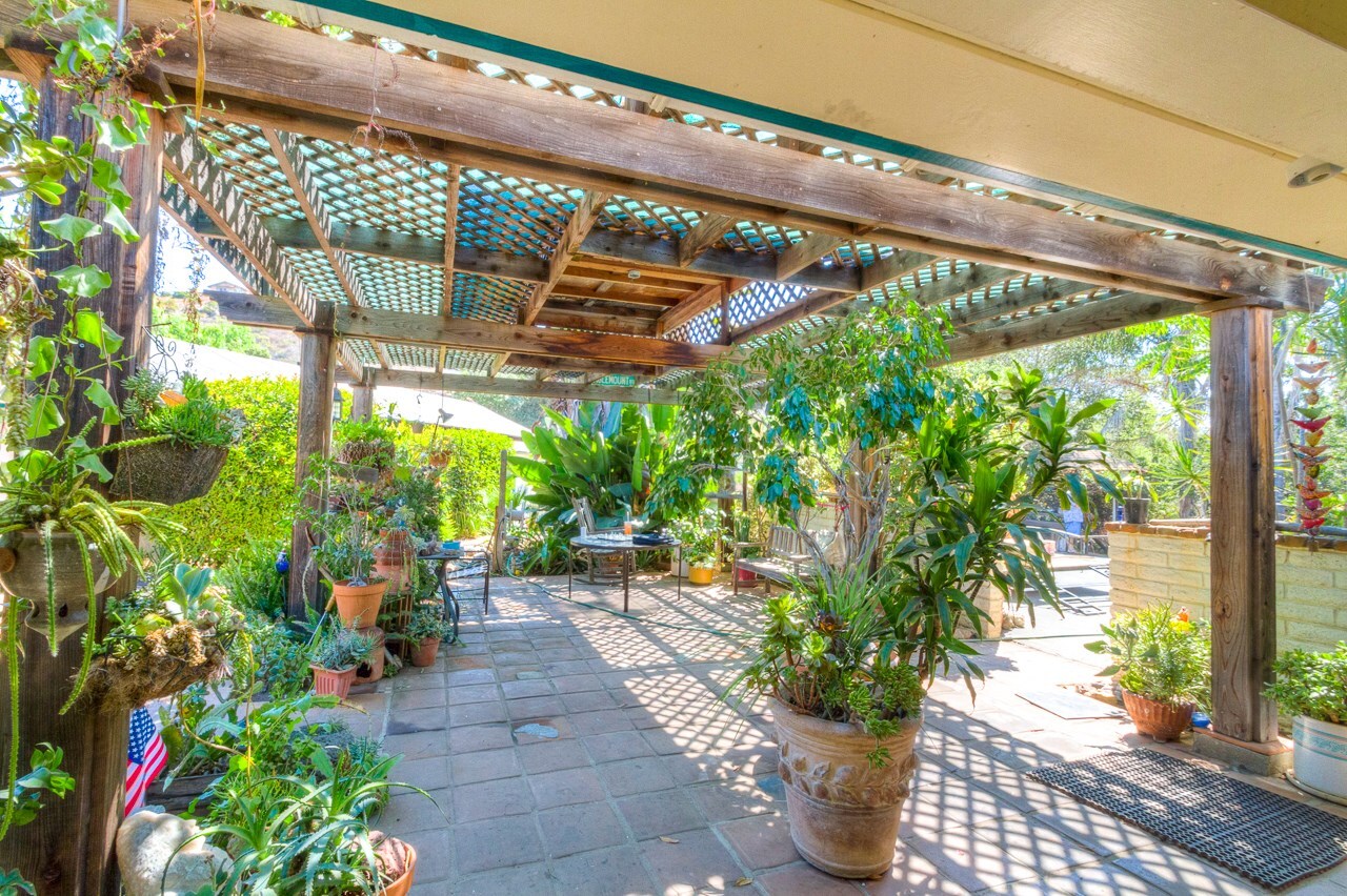 Property Photo: 2238 Edgehill CA 92084