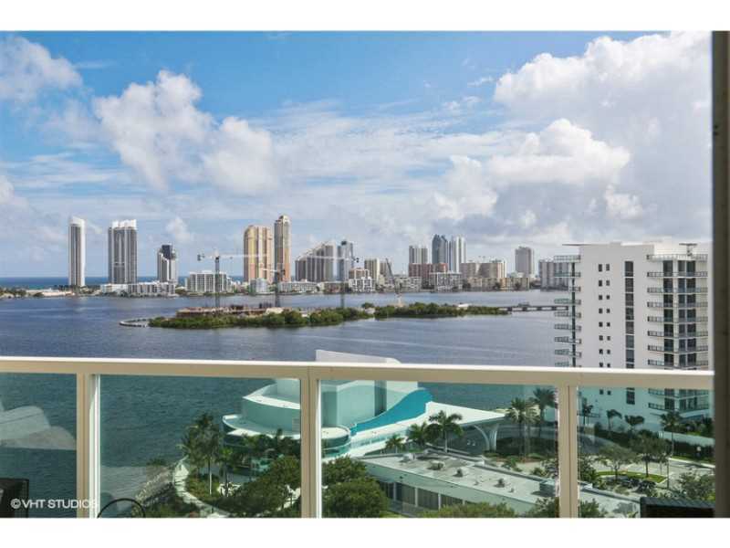 Property Photo: 3330 NE 190 St 1319 FL 33180